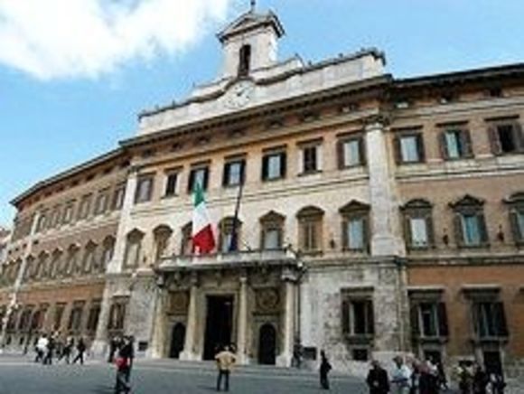 Правые могут получить до 65% мест в парламенте Италии